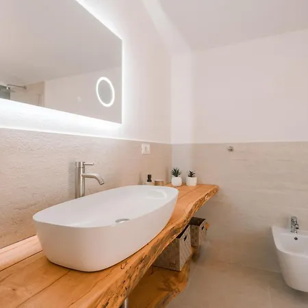 Casa Julian Meerblick Pool Fussbodenheizung * Brunella